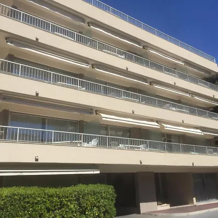 2 Pieces Avec Balcon Et Terrasse - A 50m - Clim, Wifi, Parking - Fr-1-466a-17 Apartmán *