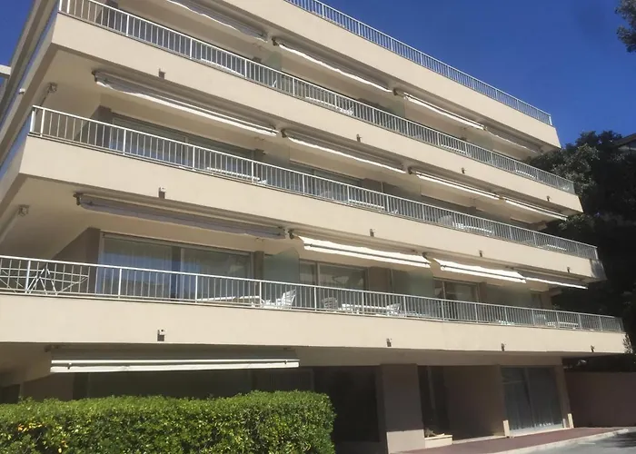 2 Pieces Avec Balcon Et Terrasse - A 50m - Clim, Wifi, Parking - Fr-1-466a-17 Apartmán *